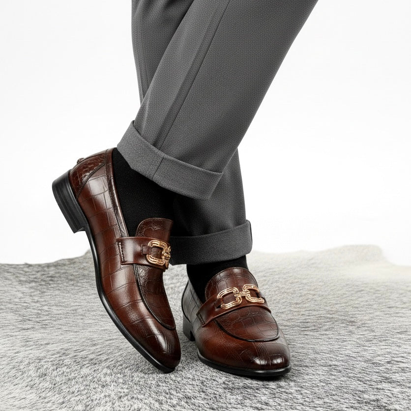 DUAL TONE-SLIP ONS