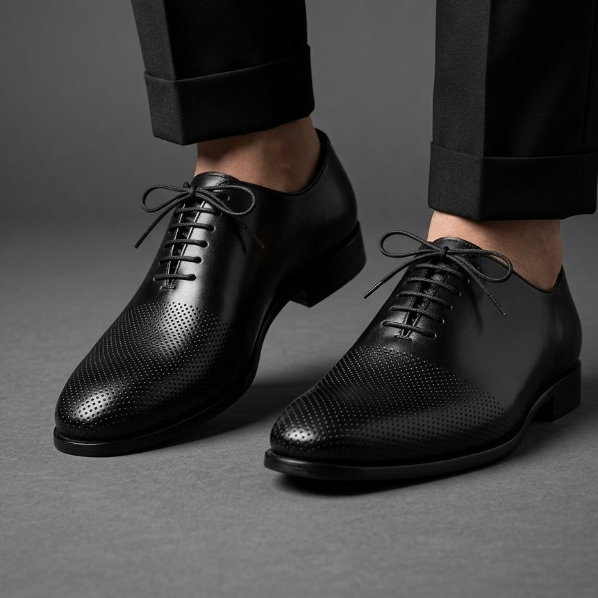 BLK-LACED UP