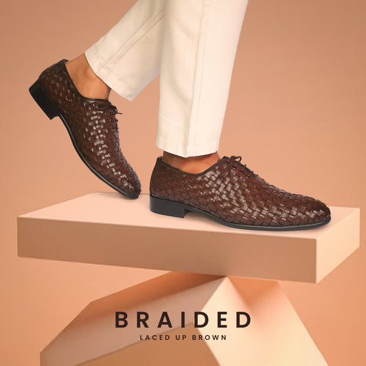 BRAIDED LACED UP BROWN